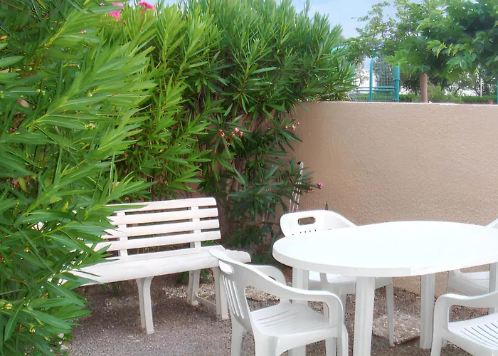 Cosy A Port 44 M² Avec Terrasse Et Jardin アパート