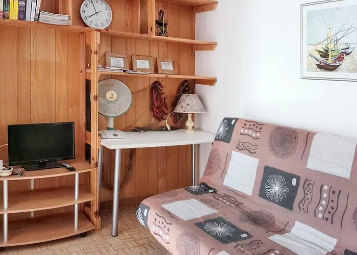 Cosy A Port 44 M² Avec Terrasse Et Jardin * ルカート